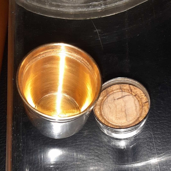 Antique Drinking Flask with Leather Case - Picture 3 of 6